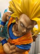 Son Goku 1/4 Deluxe Version Dragon Ball Z Super Saiyan MEGAHOUSE |  Prime 1 Studio 