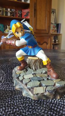 Link Zora Tunic | First 4 Figures