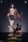 First encounter 1/4 White Version Statue | Trieagles Studio