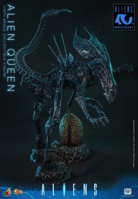 Hot Toys Alien Queen 1/6 53cm