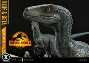 Jurassic World : Le Monde d'après statuette Legacy Museum Collection 1/6 Blue & Beta Bonus Version 41 cm | PRIME 1 STUDIO