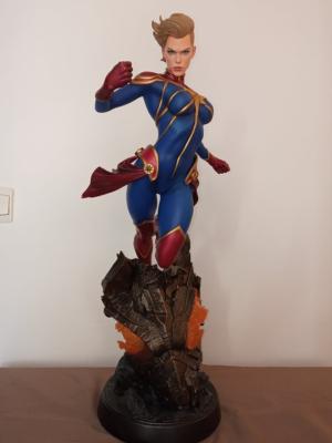 Captain Marvel Version Exclusive | Sideshow