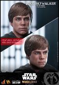 Star Wars The Mandalorian figurine 1/6 Luke Skywalker (Deluxe Version) 30 cm | HOT TOYS
