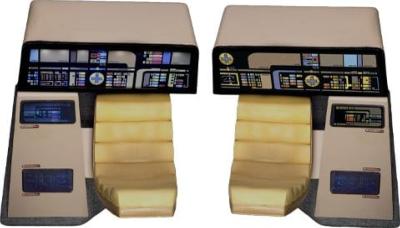 Star Trek La Nouvelle Génération réplique 1/6 Enterprise-D Bridge Consoles Set (OPS + CONN) | EXO-6
