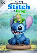 Disney 100th statuette Master Craft Stitch with Frog 34 cm | BEAST KINGDOM