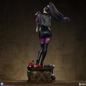 DC Comics statuette Premium Format Punchline 55 cm | SIDESHOW