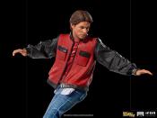 Retour vers le Futur II Statuette 1/10 Art Scale Marty McFly on Hoverboard 22 cm | Iron Studios