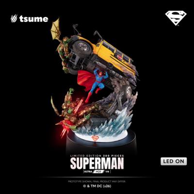 DC Comics Superman Statue UHQS Ultra High Quality Tsume Art Edition Limitée