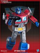 Optimus Prime 27 cm Transformers statuette Classic Scale Pop Culture Shock 
