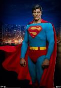 Superman statuette Premium Format Superman: The Movie 52 cm | Sideshow