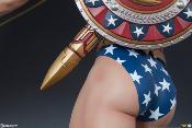 Wonder Woman Exclusive Premium Format Statue | Sideshow