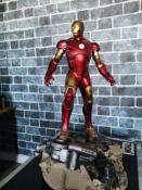 Iron Man Maquette Mark III Statue | Sideshow