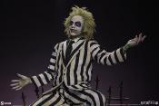 Beetlejuice Premium Format Mixed Media Statue Beetlejuice 54 cm | SIDESHOW