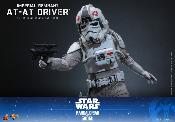 Star Wars: The Mandalorian & Grogu - Hot Toys Imperial Remnant AT-AT Driver MMS Movie Masterpiece Figurine 1/6e 30 cm