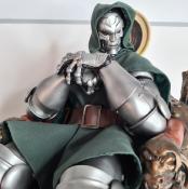 Dr DOOM on throne Premium Format 1/4 Marvel Statue | Sideshow