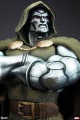 Marvel statuette Doctor Doom 69 cm | SIDESHOW