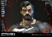 Superman Black Version 106 cm 1/3 Batman Hush statuette | Prime 1 Studio