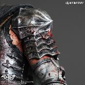 Berserk - Statuette Résine 1/6 Guts (Devant l’Église) 38 cm | Kitsune Statue
