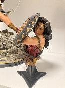 Wonder Woman ( sword & shield ) 1/4 DC COMICS Statue | Queen Studio