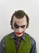 The Dark Knight Statue 1/3 Heath Ledger Joker Jail Scene Special Edition 52cm | Queen Studios