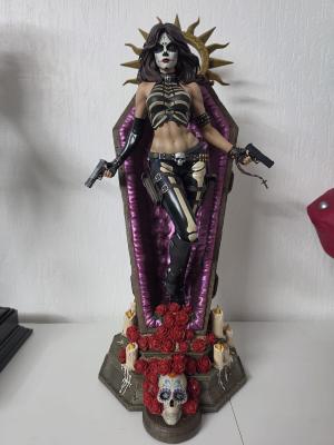 Coffin Comics statuette Premium Format La Muerta 61 cm | Sideshow