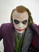 The Dark Knight Statue 1/4 Heath Ledger Joker Regular Edition 52cm | Queen Studios