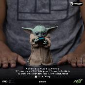 Iron Studios statuette Grogu Always Hungry - Mandalorian & Grogu Collection