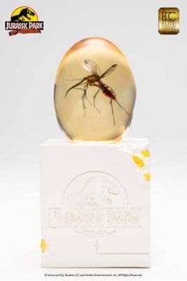 Jurassic Park statuette Elephant Mosquito in Amber 10 cm | Elite Creature Collectibles
