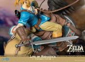 Link on Horseback 56 cm The Legend of Zelda Breath of the Wild statuette F4F | First 4 Figures