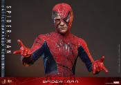 Spider-Man figurine Movie Masterpiece 1/6 Spider-Man (Battle Damaged Version) 30 cm | HOT TOYS