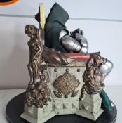 Dr DOOM on throne Premium Format 1/4 Marvel Statue | Sideshow