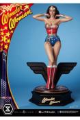 Wonder Woman 1975 statuette 1/3 Wonder Woman (Lynda Carter) 69 cm | PRIME 1 STUDIO