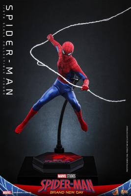 Hot Toys Marvel Spider-Man Brand New Day Standard 1/6 29cm
