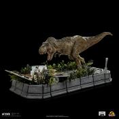 Jurassic Park statuette 1/20 Demi Art Scale T-Rex attacks Donald Gennaro 30 cm | IRON STUDIOS