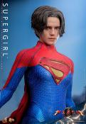 The Flash figurine Movie Masterpiece 1/6 Supergirl 28 cm  | HOT TOYS