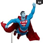 DC Direct Superman Red & Blue statuette 1/10 Superman by Lee Bermejo 26 cm | MACFARLANE