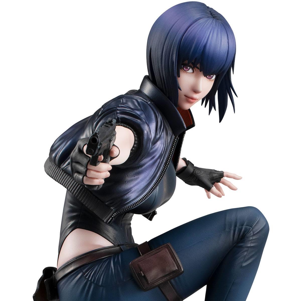 ghost in the shell motoko statue