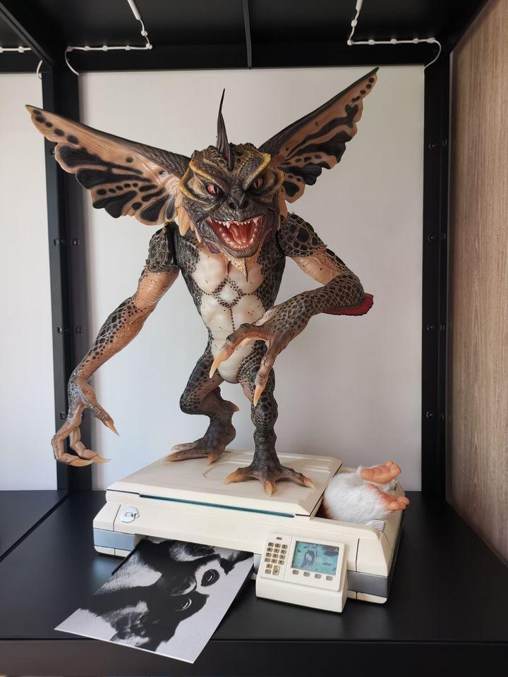 Godzilla Buste - MOHAWK 1/1 GREMLINS 2 STATUE