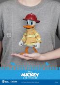 Mickey & Friends figurine Dynamic Action Heroes 1/9 Donald Duck Fireman Ver. 24 cm | BEAST KINGDOM