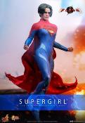 The Flash figurine Movie Masterpiece 1/6 Supergirl 28 cm  | HOT TOYS