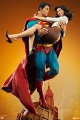 DC Comics diorama Superman & Lois Lane 56 cm | SIDESHOW