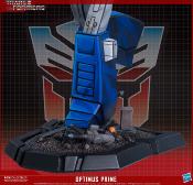 Optimus Prime 27 cm Transformers statuette Classic Scale Pop Culture Shock 