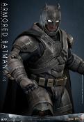 Batman v Superman : L'Aube de la justice figurine Movie Masterpiece 1/6 Armored Batman 2.0 33 cm | HOT TOYS