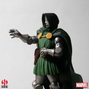 Marvel Comics statuette Legacy Collection Dr. Doom 26 cm| SEMIC