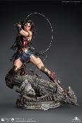  Queens Studio 1/4 Wonder woman ( sword & shield )