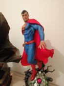 Superman Premium Format Figure | Sideshow