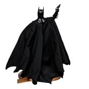 The Flash statuette Batman (Michael Keaton) 30 cm | DC DIRECT
