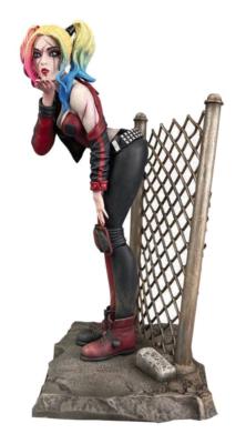 DC Comic Gallery statuette PVC DCeased Harley Quinn 20 cm|diamond select toys