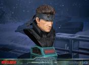 Metal Gear Solid buste 1/1 Solid Snake 56 cm | First 4 Figures