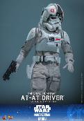 Star Wars: The Mandalorian & Grogu - Hot Toys Imperial Remnant AT-AT Driver MMS Movie Masterpiece Figurine 1/6e 30 cm